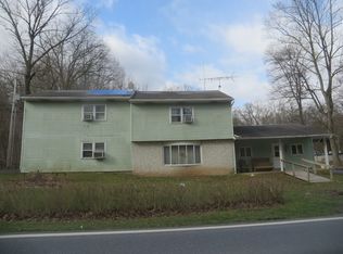 2275 S Forge Rd, Palmyra, PA 17078