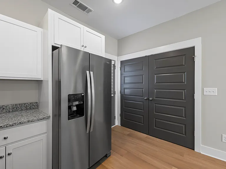 179 Wheeler Cir #504 — Photo 11