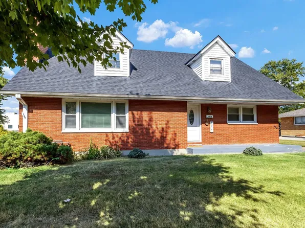 4918 Holiday Dr, Fairfield, OH 45014
