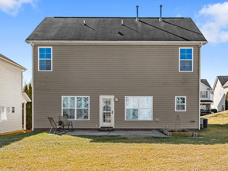 3839 Jade Ct — Photo 18