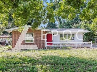 2207 Lynette Dr, Greensboro, NC 27403