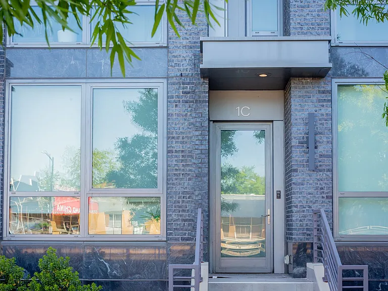 1211 Van St SE #Townhouse 1C — Photo 1