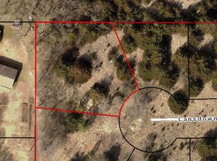 5408 Lansdowne Cir, Manhattan, KS 66503