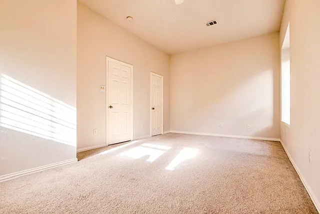 8017 Springmoss Dr — Photo 12
