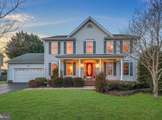 64 Walnut Farms Pkwy, Fredericksburg, VA 22405