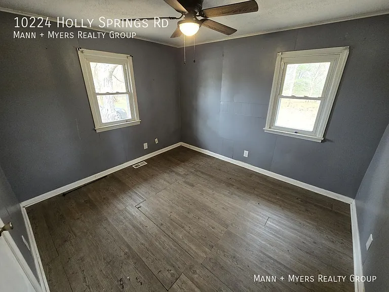 10224 Holly Springs Rd — Photo 24