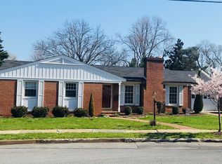 314 W Monmouth St, Winchester, VA 22601
