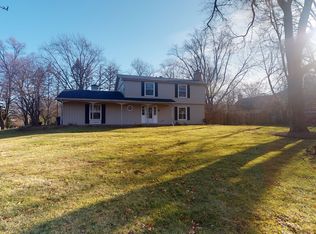 101 Howe Ter, Barrington, IL 60010