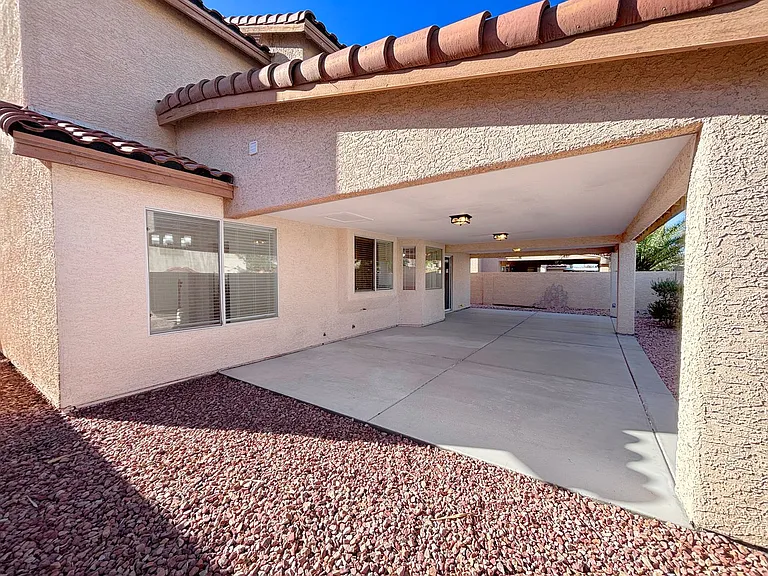 1724 Mexican Poppy St — Photo 3