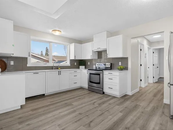 203 W Lynnover Pl SE, Calgary, AB T2C 1L5