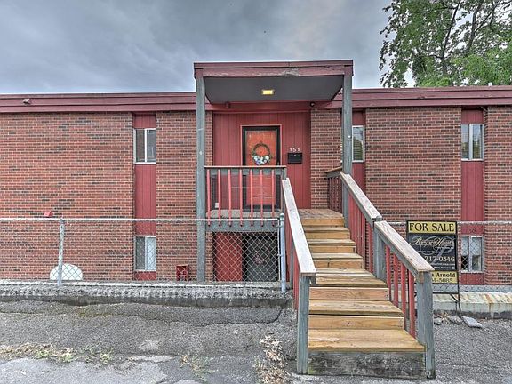 2nd image of 176 Arlington Ave