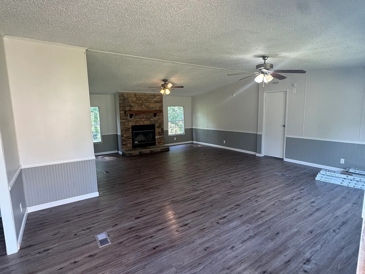 4 bed, 1976 sqft, $1,500 — Photo 4