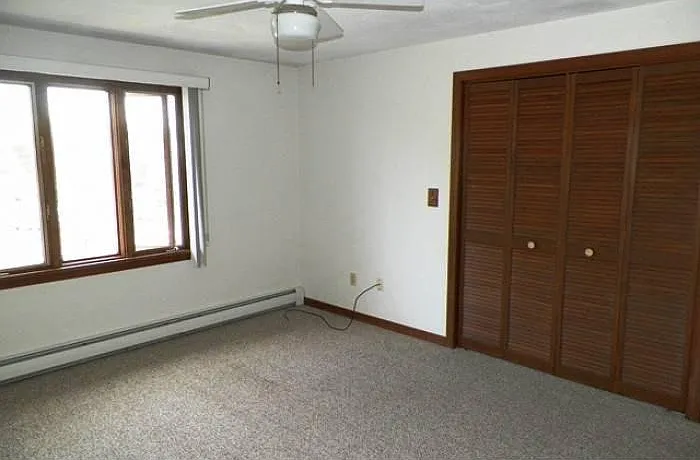 300 Old County Rd #4 — Photo 10
