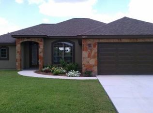 837 Arvin, Seguin, TX 78155