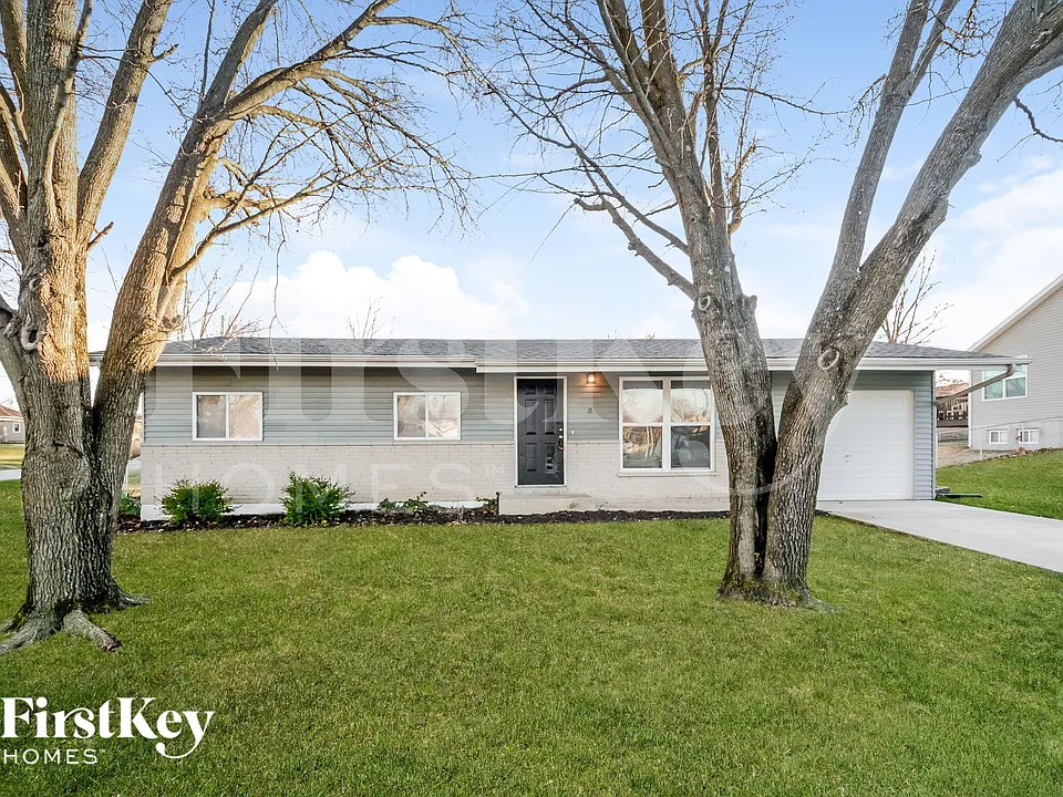15 E Ofallon Dr