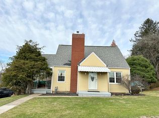 93 Mount Lebanon Dr, Wheeling, WV