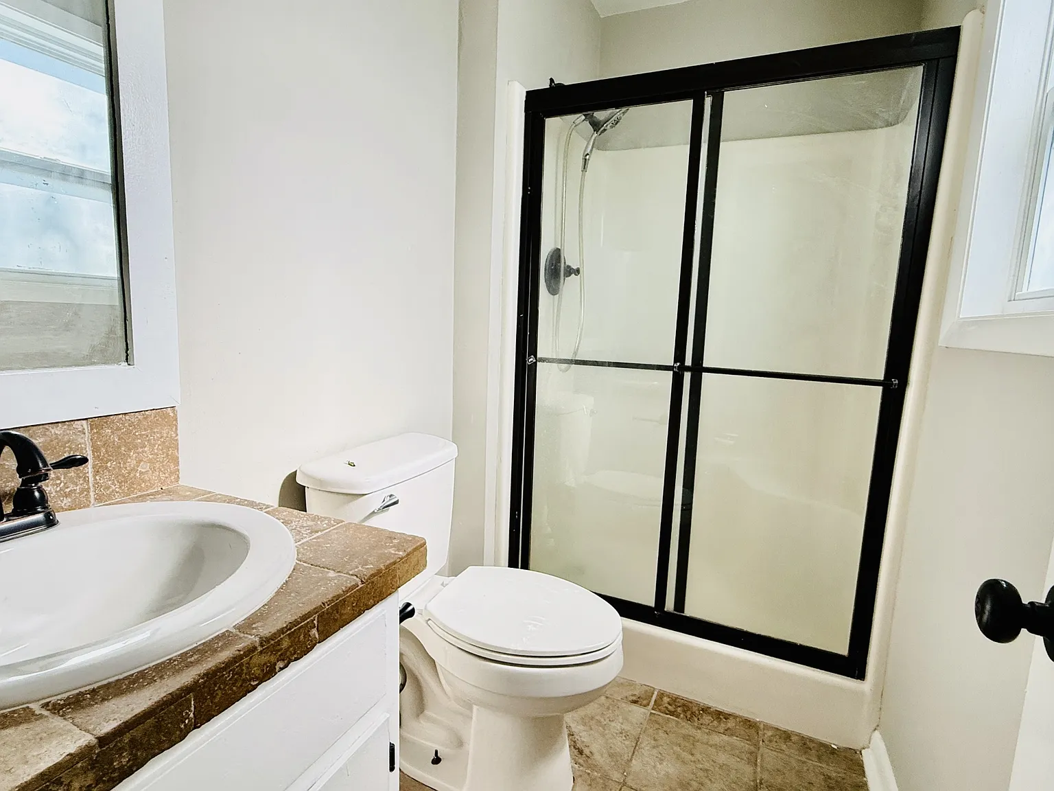 2432 Yorkshire Dr Sw - 1 — Photo 3