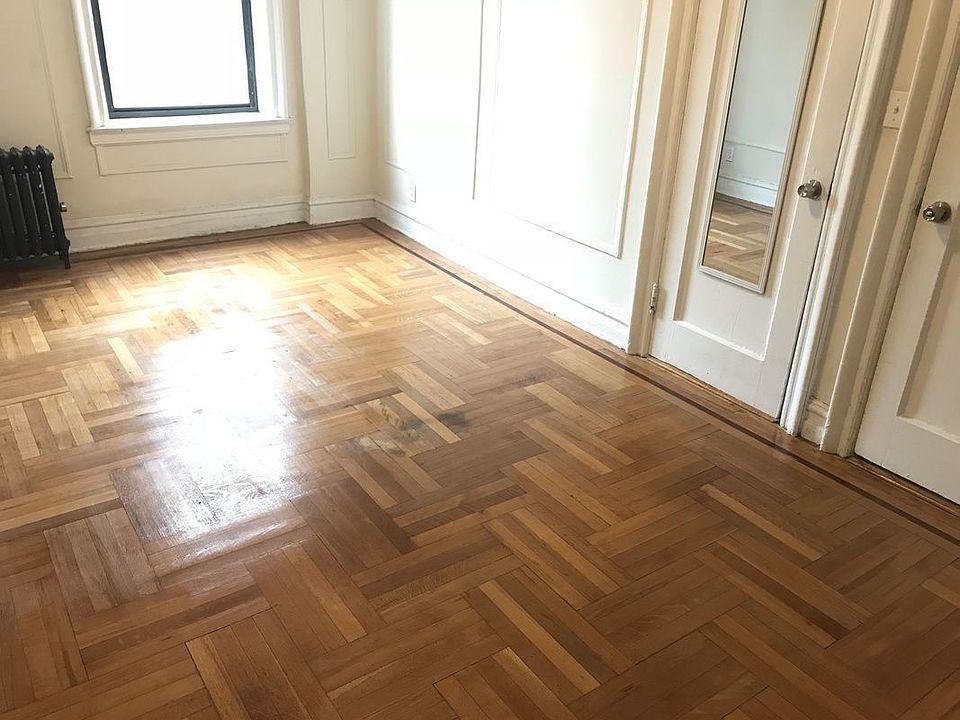 2nd image of 280 E 21st St APT 3k