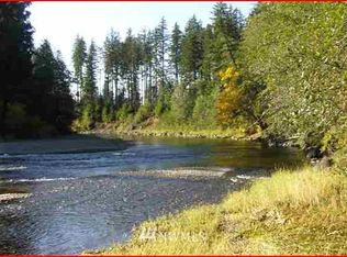13 Pleasant Meadows Ln, Beaver, WA 98305