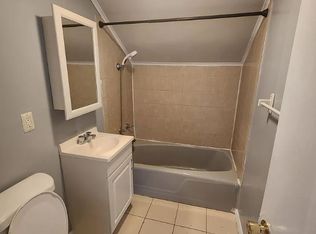 316 Wade St #4, Fall River, MA 02721