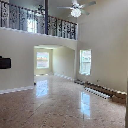 3rd image of 6510 Dogwood Park Ct