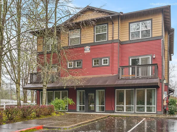 22810 SW Forest Creek Dr Unit 203, Sherwood, OR 97140