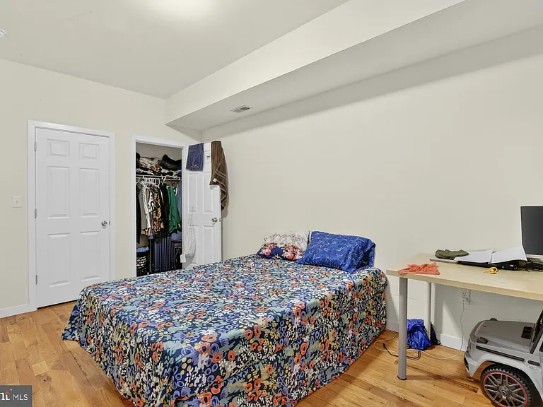 4011 Baring St #5 — Photo 11