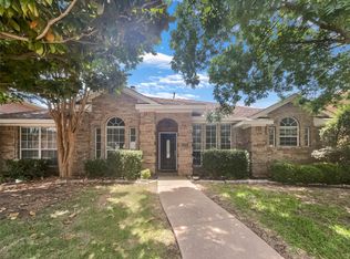 825 Rockefeller Ln, Allen, TX 75002