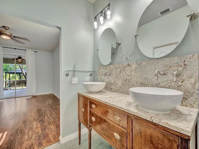 5318 Colony Meadows Ln — Photo 19