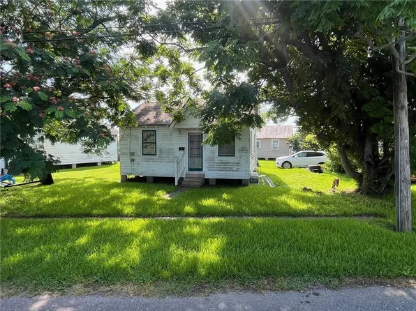 1749 Penny St, Marrero, LA 70072