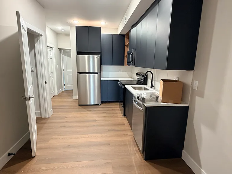 1015 N 45th St #1 — Photo 9