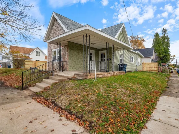 259 S 2nd St, Frankfort, IN 46041