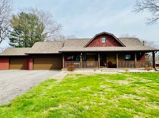 528 Anderson Rd, Bedford, IN 47421