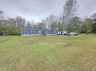 64 Horseshoe Rd, Autryville, NC 28318