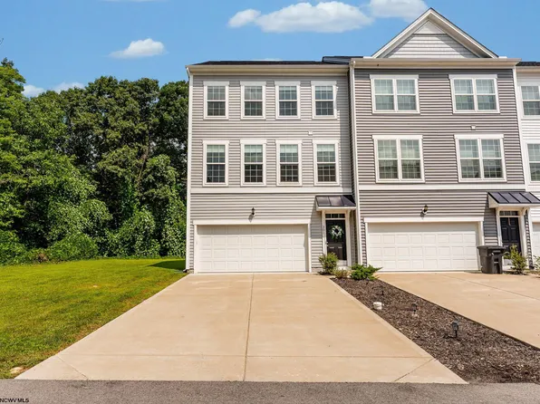 301 Bay St, Morgantown, WV 26508