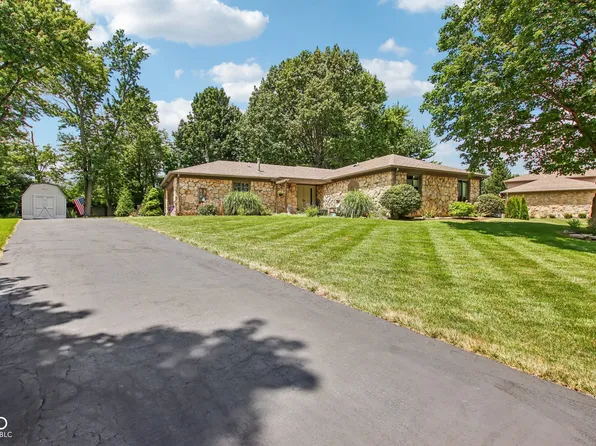 11318 Rolling Springs Dr, Carmel, IN 46033