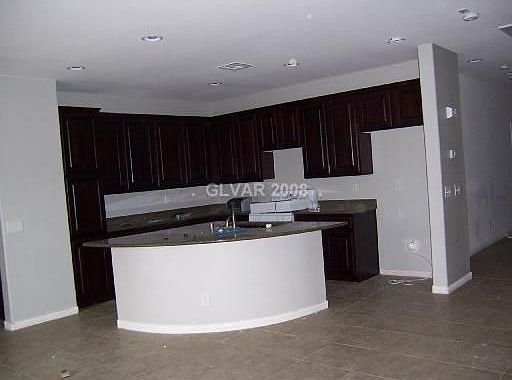 HUGE KITCHEN
