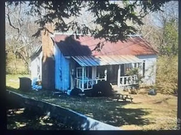 110 Potts St, Davidson, NC 28036