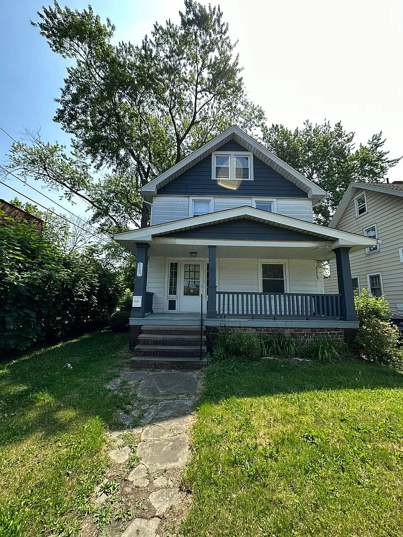 Newly Remodeled 4 Bedroom in Westpark! — Photo 1