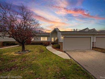 35282 Meadow Ln, Farmington, MI, 48335