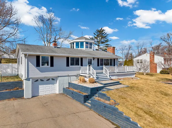 26 Crestwood Road, Milford, CT 06460