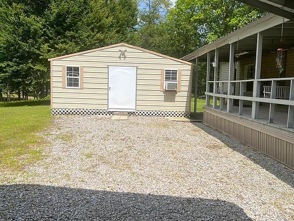 3rd image of 8079 Odeal Williams Ln