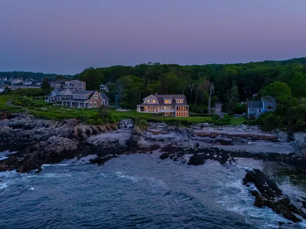 12 Surfside Avenue, Cape Elizabeth, ME 04107