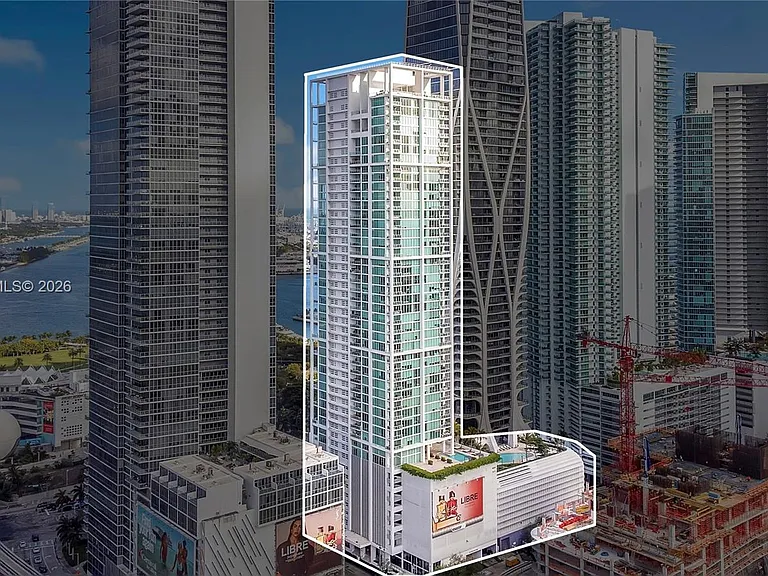 1040 Biscayne Blvd #3306 — Photo 33