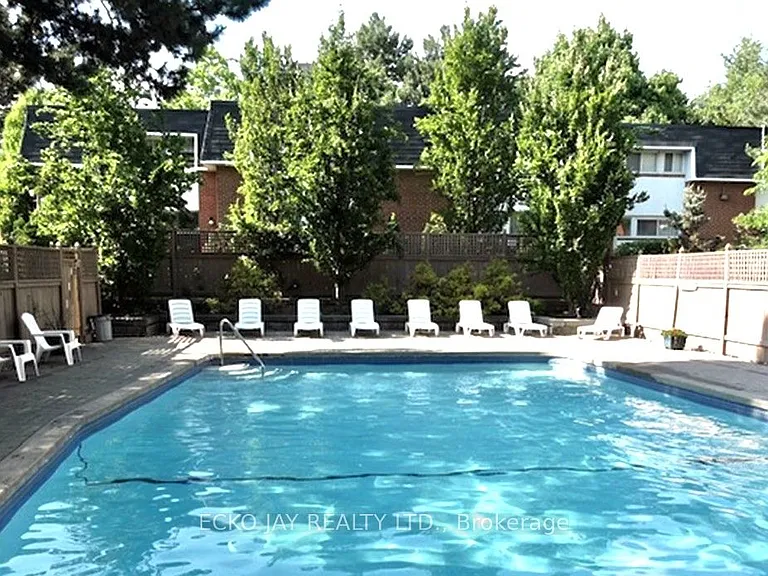 90 George Henry Blvd #17 — Photo 35