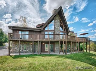 155 Horseshoe Trl, Barnardsville, NC 28709