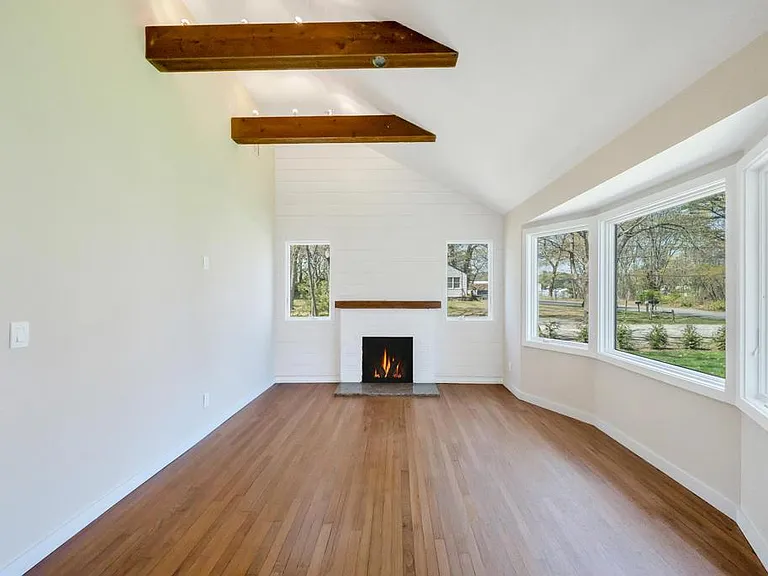 39 Old North Hwy — Photo 16