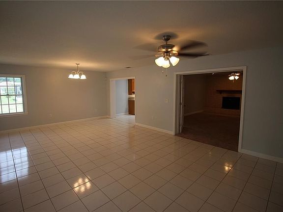 5th image of 2807 Pine Acres Dr