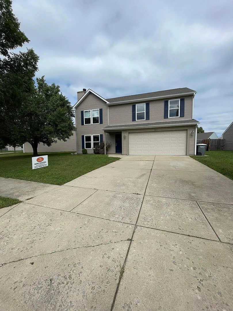3 Bedroom, 2.5 Bath Home in Prophets Ridge Subdivision — Photo 1