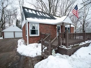 804 E Saint Andrews Rd, Midland, MI 48642